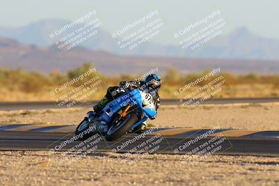 media/Nov-17-2024-CVMA (Sun) [[1fec520723]]/Race 18-Supersport Middleweight/